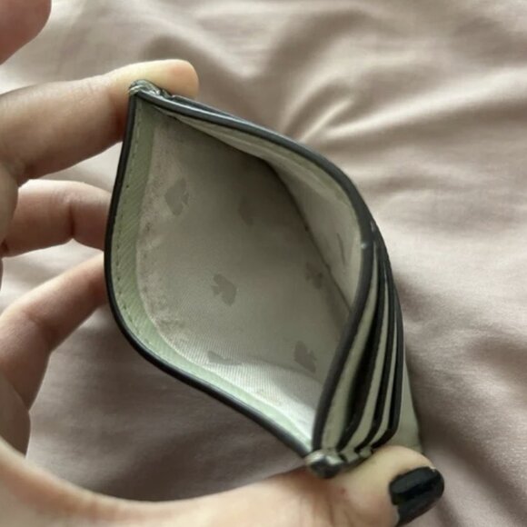 Kate Spade Mint 6-Card Holder, barely used - Picture 3 of 3